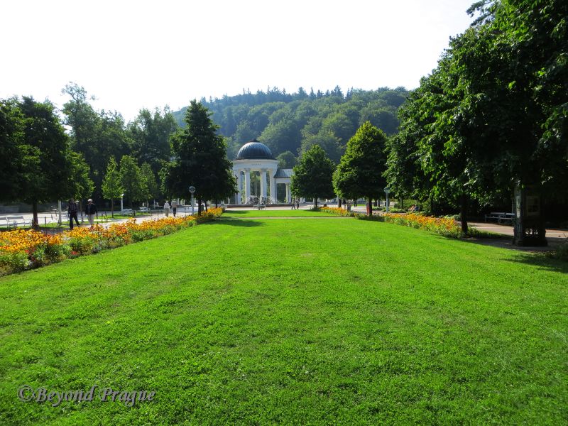 Landscaping, architecture and nature come together in one image